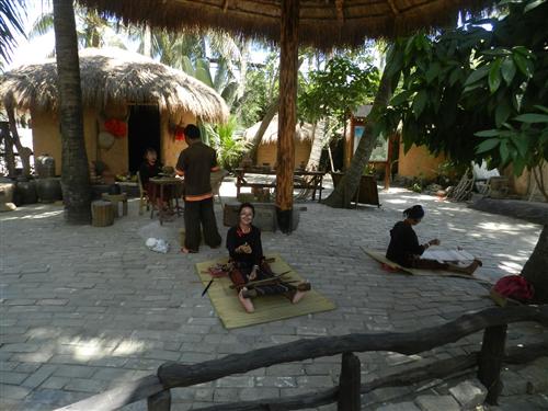 20椰田古寨感受下風(fēng)土人情--玩得也很嗨啊 (3)