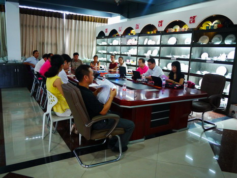 2014年8月28日玉林市第二屆市長(zhǎng)質(zhì)量獎(jiǎng)專家評(píng)審組對(duì)我公司進(jìn)行現(xiàn)場(chǎng)評(píng)審。