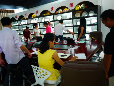 2014年8月28日玉林市第二屆市長(zhǎng)質(zhì)量獎(jiǎng)專家評(píng)審組對(duì)我公司進(jìn)行現(xiàn)場(chǎng)評(píng)審。