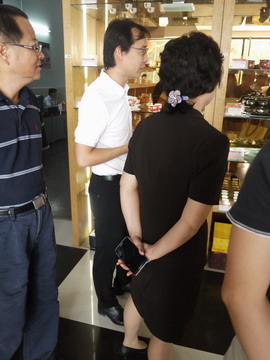 2014年10月10日廣西自治區(qū)政協(xié)磨長(zhǎng)英副主席率自治區(qū)政協(xié)委員視察