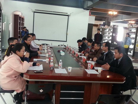 2015年元月8日共青團(tuán)玉林市委書記陳天宇、共青團(tuán)防城港市委書記李泰霖一行到我公司進(jìn)行調(diào)研