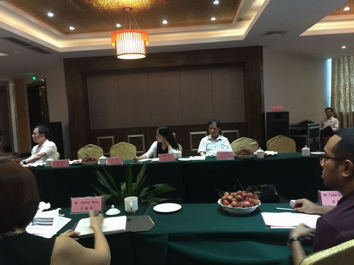 馬來西亞東海岸經(jīng)濟特區(qū)發(fā)展理事會執(zhí)行總裁艾薩一行到我公司考察。