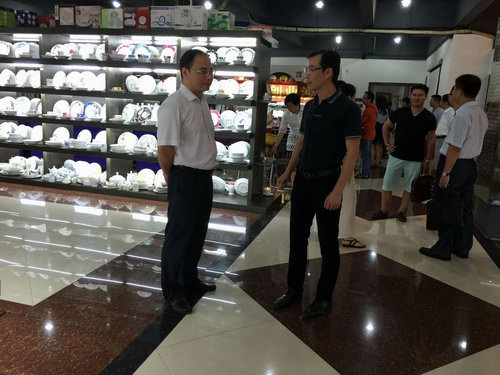 2015年7月22日，我公司舉辦“青春之歌 留學創(chuàng)業(yè)沙龍”系列聯(lián)誼活動