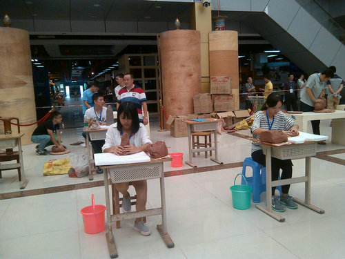 2015年9月23日，我公司派選手參加“2015年中國(guó)技能大賽——首屆陶瓷成型職業(yè)技能技賽”。