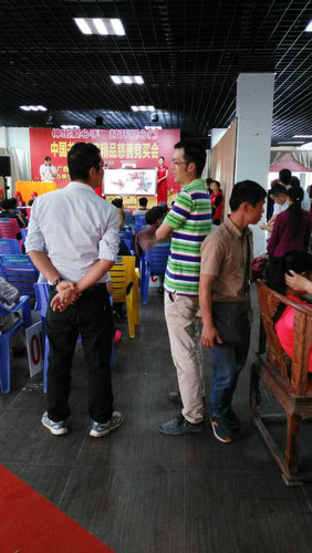 2016年4月20日仲禮集團(tuán)獨(dú)家贊助了中國(guó)書(shū)畫名家精品慈善競(jìng)買會(huì)